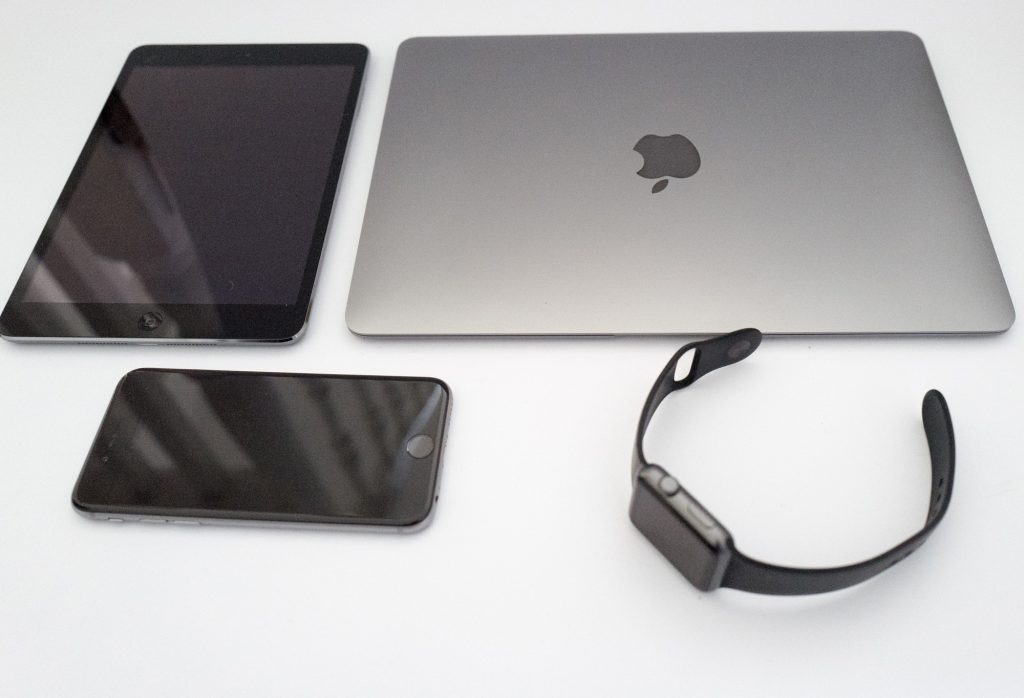 Apple watch, iPhone 6, iPad mini retina & MacBook retina