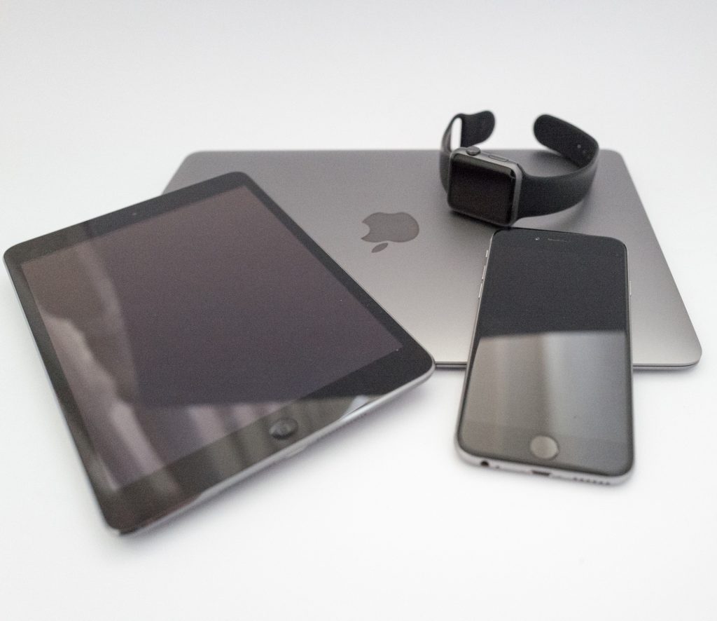 Apple watch, iPhone 6, iPad mini retina & MacBook retina