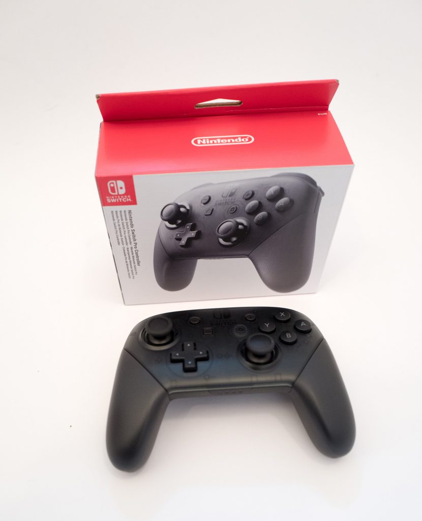 Nintendo Switch - Pro controller