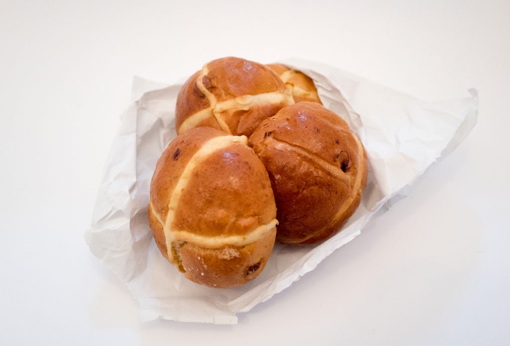 Melrose & Morgan - Hot cross buns