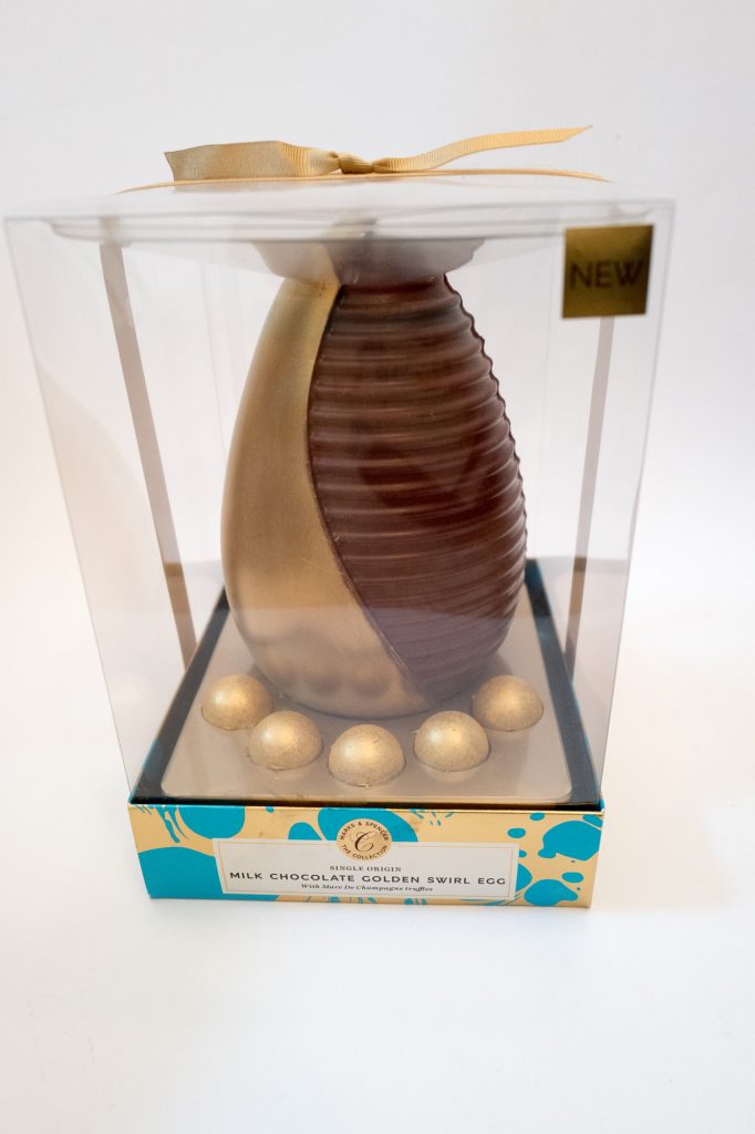 Marks and Spencer - Milk chocolate golden swirl egg