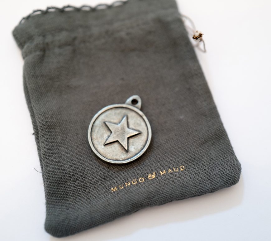 Mungo & Maud dog tag